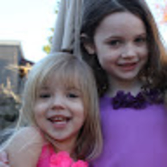 Meet your Posher, Erin - Picture 1 of 1